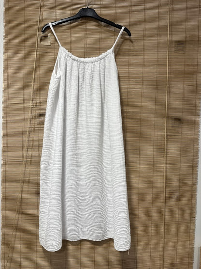 Robe à bretelles gaze de coton blanche