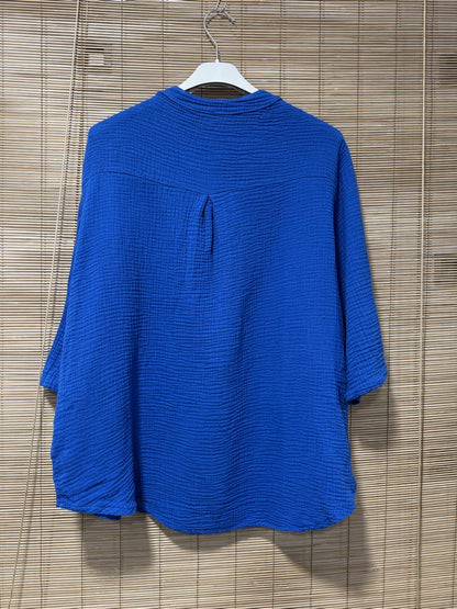 Blouse gaze de coton bleu roi