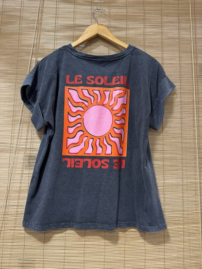 T-shirt anthracite LE SOLEIL rouge