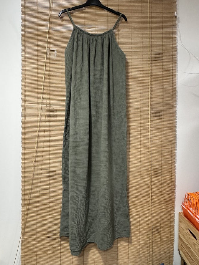 Robe longue à bretelles gaze de coton kaki