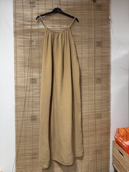 Robe longue à bretelles gaze de coton camel