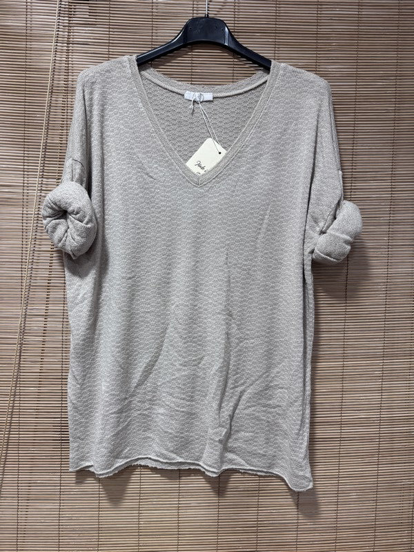 Pull fin col V en maille sable