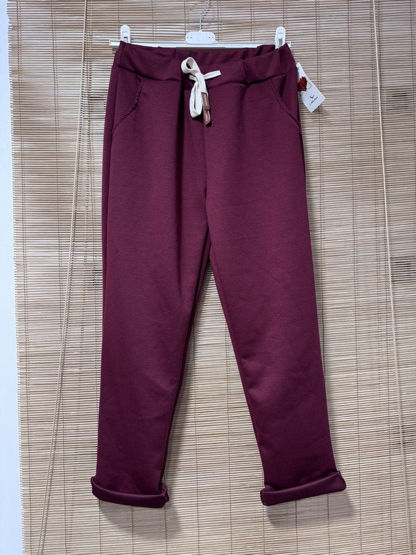 Pantalon souple et soyeux bordeaux