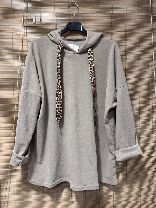 Sweat à capuche velours piqué cordon léopard sable