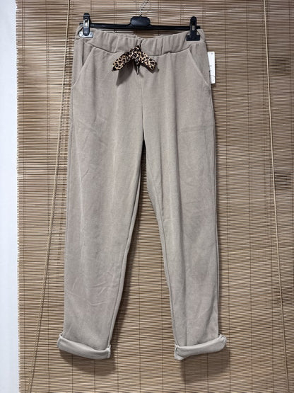 Pantalon velours léopard sable