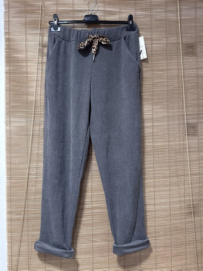 Pantalon velours léopard gris