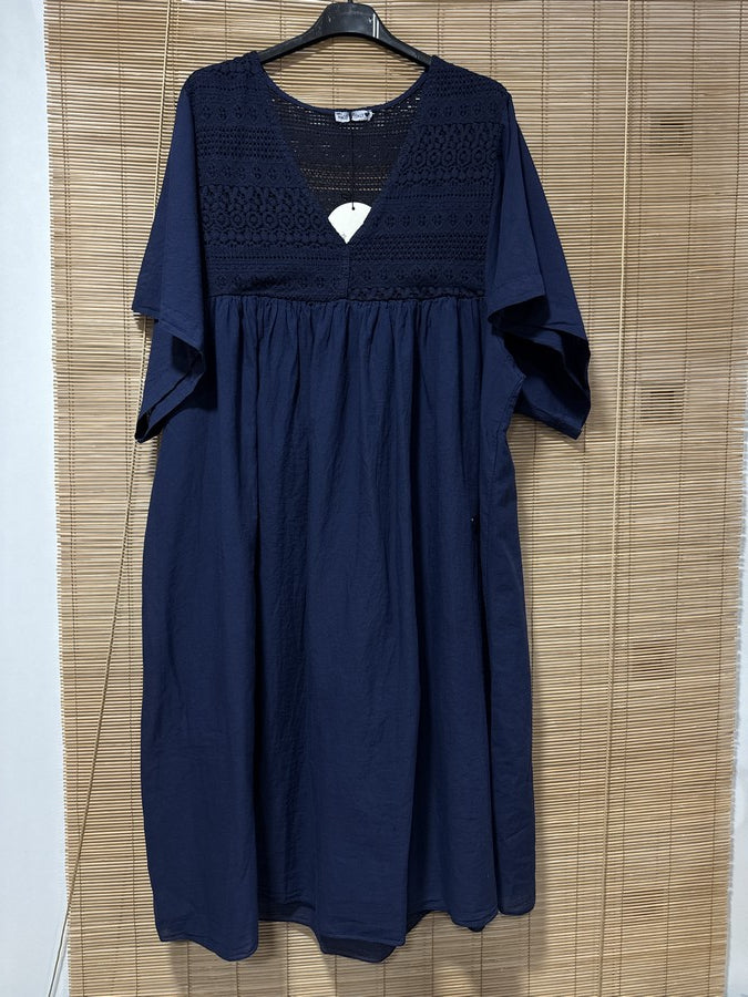 GRANDE TAILLE - Robe voile de coton broderies bleu marine