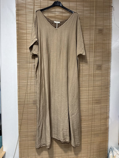 GRANDE TAILLE - Robe fluide brodé dans le dos camel