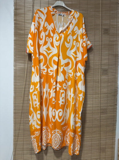GRANDE TAILLE - Robe longue arabesques 15