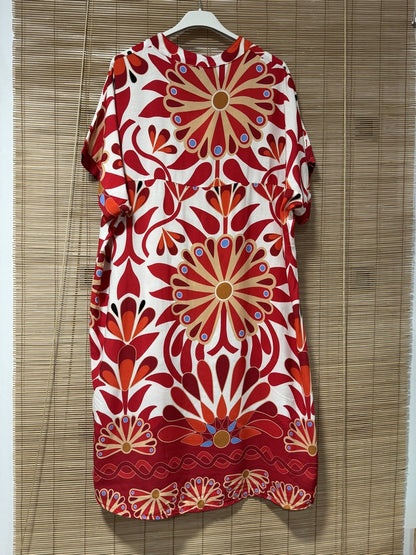 GRANDE TAILLE - Robe mi-longue 70's rouge