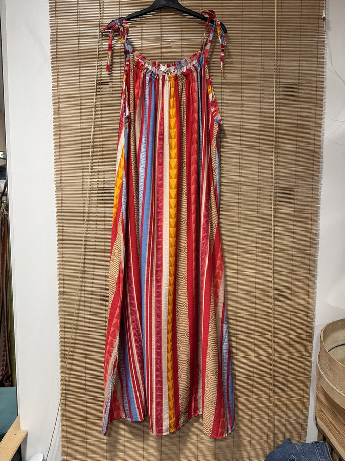 GRANDE TAILLE - Robe longue à bretelles fluide ethnique rouge