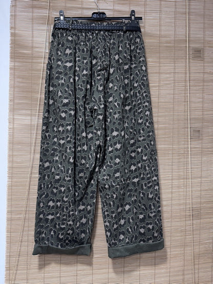GRANDE TAILLE - Pantalon large léopard kaki