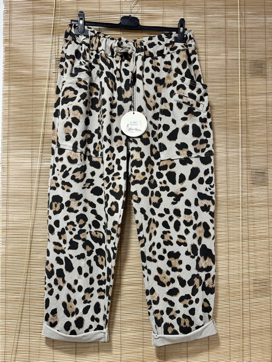 GRANDE TAILLE - Jogging poches carrées léo beige