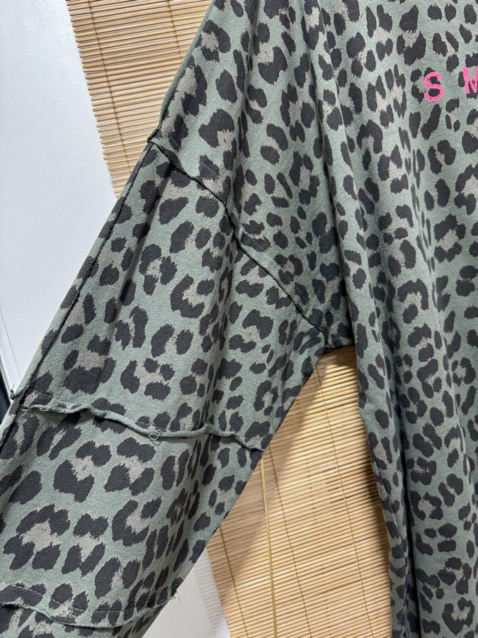 GRANDE TAILLE - Sweat léopard SMILE kaki