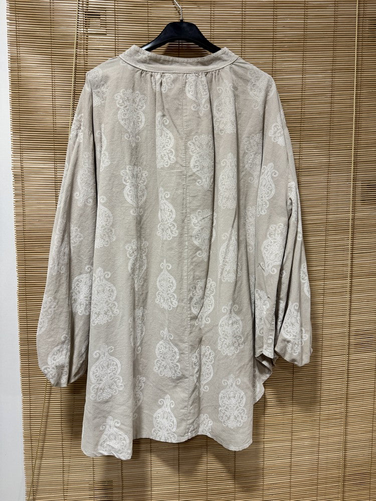 GRANDE TAILLE - Chemise en velours arabesques beige