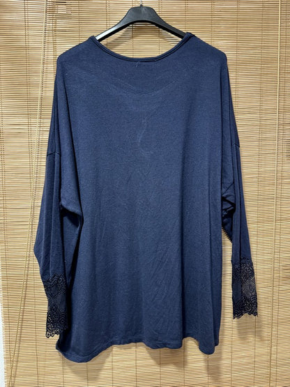 GRANDE TAILLE - Pull fin col V dentelle bleu marine