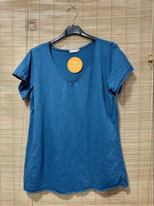 T-shirt col V bleu canard 2